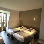Logis Archambeau 3* Thonac