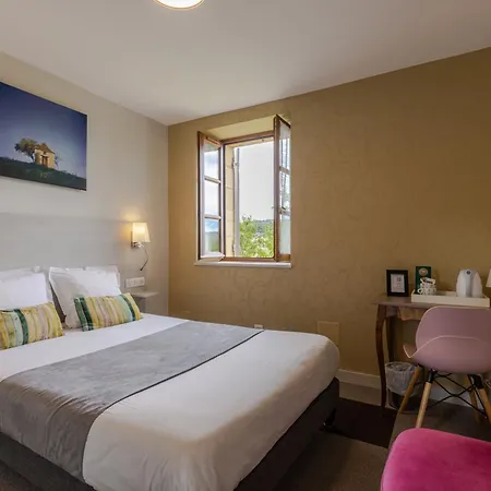 Logis Archambeau 3*