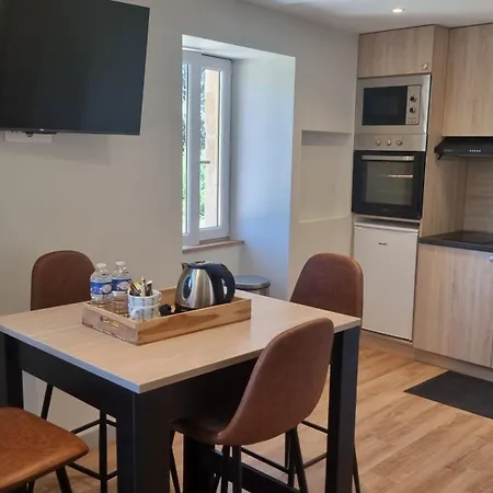 Logis Archambeau Hotell 3*
