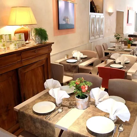 Hotel Logis Archambeau