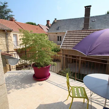 Logis Archambeau Hotel