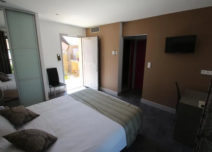 Hotel Logis Archambeau