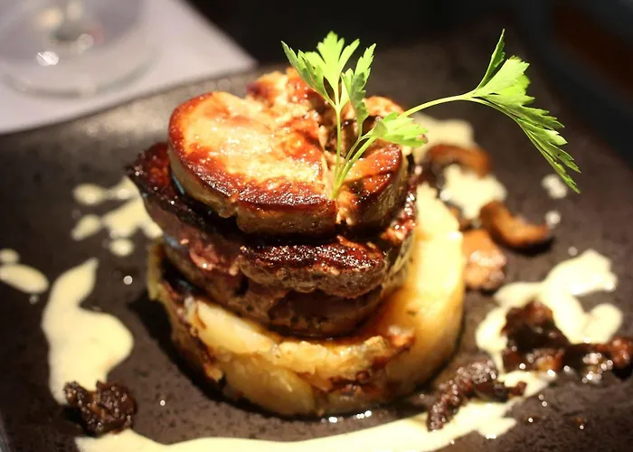 Logis Archambeau Hotel 3*