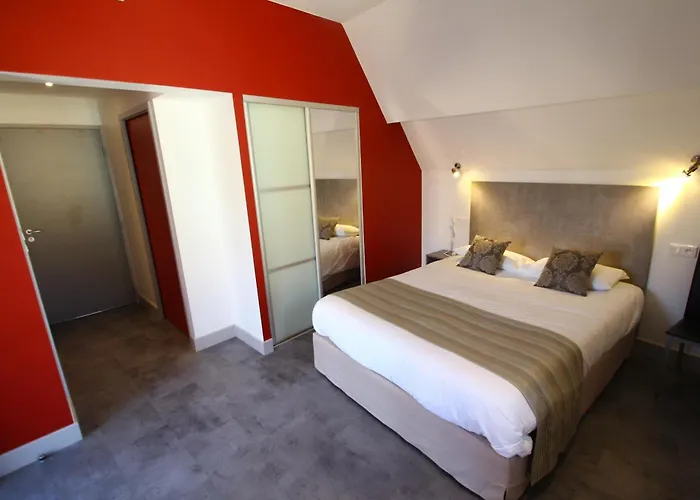 Logis Archambeau 3* Thonac